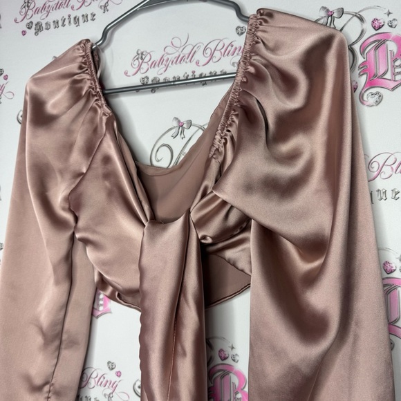 Dynamite crop top tie up ribbon π bow back shiny luxe silky rose gold puff cuff - Picture 2 of 10